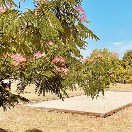 Le Domaine De Camberoux Gite Bressac Exteriér fotografie